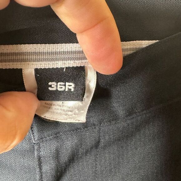 Under Armour Shorts Mens 36R Navy Blue Flat Front Performance Golf Gear - Picture 5 of 12